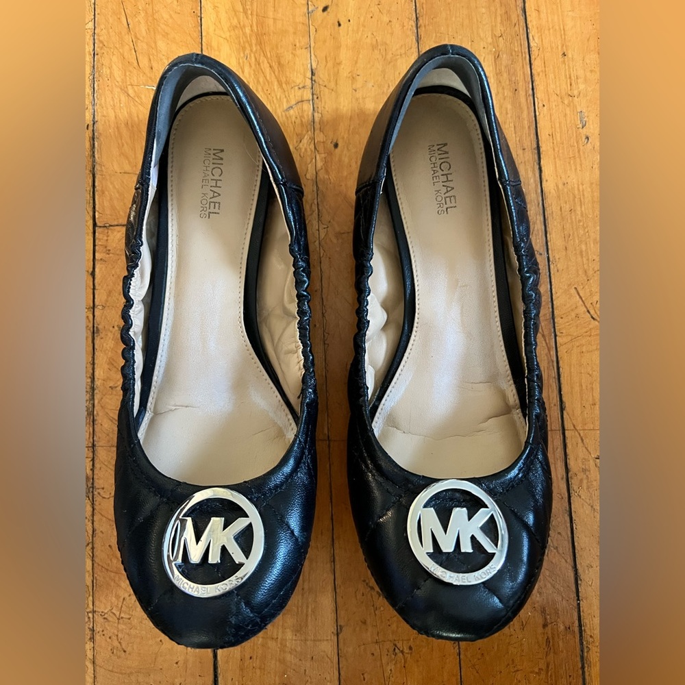 Michael Kors Black Quilted Leather Flats, Size 8